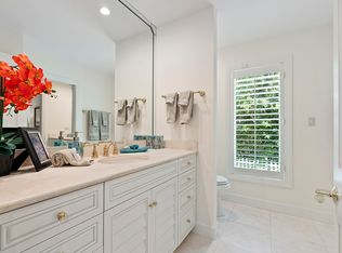 2700 Treasure Ln, Naples, FL 34102