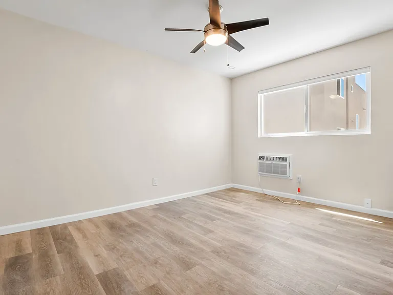 715 Cohasset — Photo 5