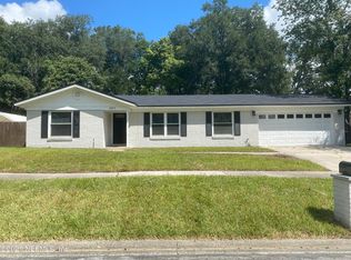 8371 Pointer Dr N, Jacksonville, FL 32221