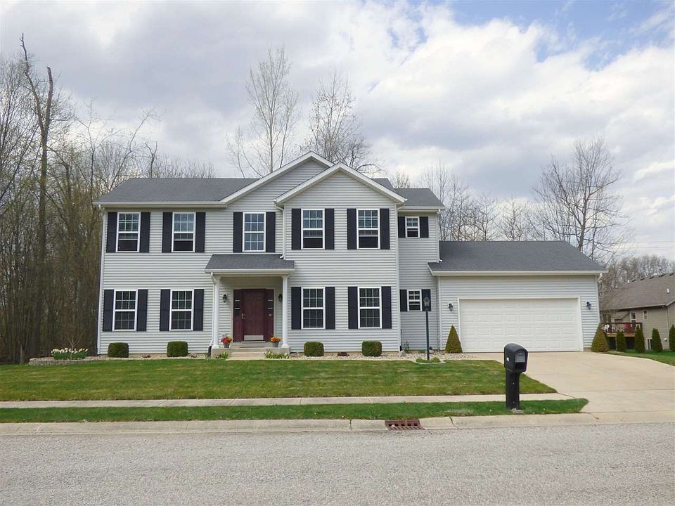 1st image of 813 Hidden Creek Dr
