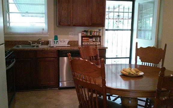 5th image of 2628 Oates Dr