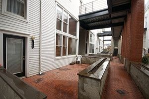 2nd image of 2843 N Lincoln Ave APT 107