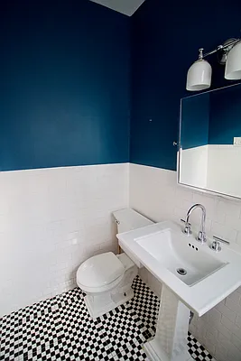 Rented by Compass | media 27