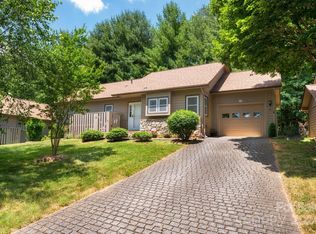 27B Trillium Ct #U27B, Asheville, NC 28805
