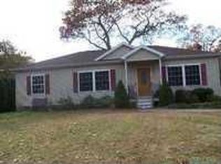 139 Royal Ave, Flanders, NY 11901