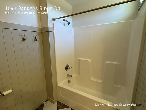 1041 Parkers Ridge Dr Photo 1