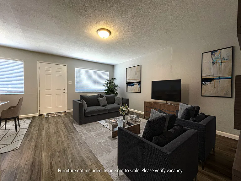 150 Gateway Court — Photo 4