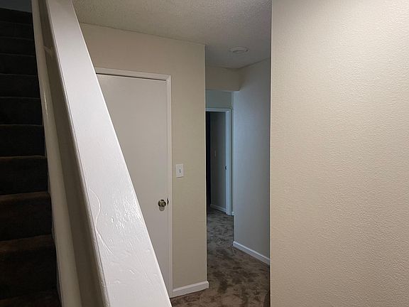 3rd image of 3550 Carter Dr APT 6