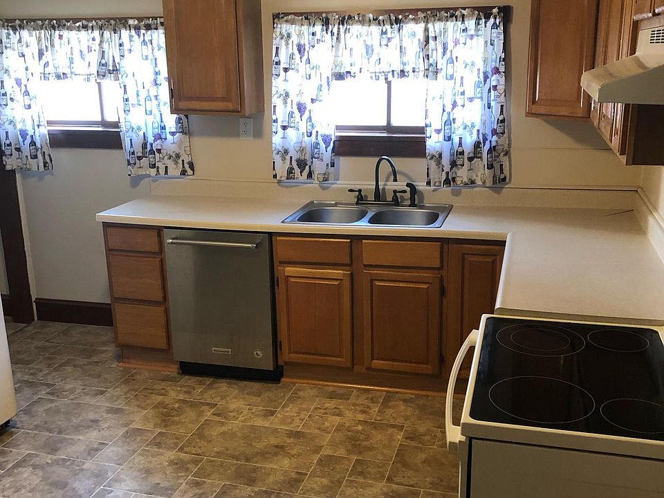 302 E Lockhart St, Sayre, PA 18840 Zillow