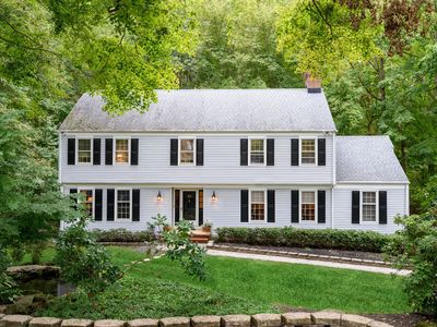 24 Saddle Ridge Rd, Colts Neck, NJ, 07722
