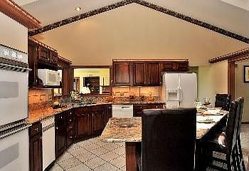 3rd image of 12700 Alswell Ln