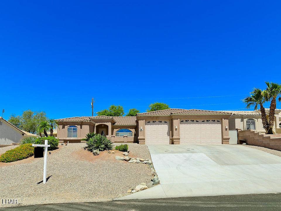 1st image of 3215 Fan Palm Dr