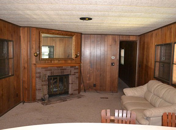 3rd image of 131 Shannon Dr