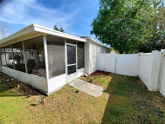 4th image of 1591 Stefan Cole Ln