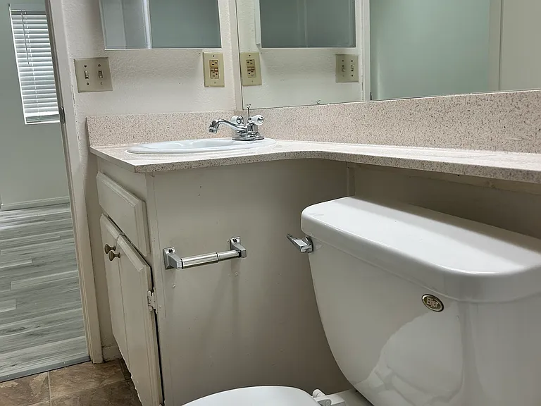 795 Brookstone Rd #204 — Photo 29