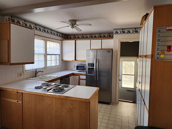 5th image of 601 E Margaret Ave