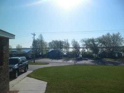 4th image of 1158 W Lake Dr