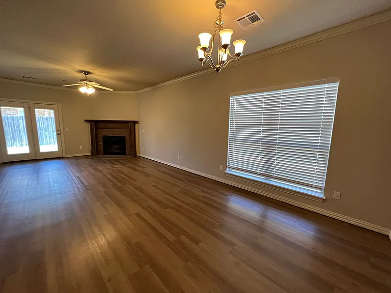 509 SW 124th Pl — Photo 16