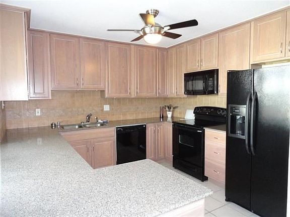 3rd image of 3305 75th St