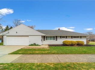 524 Jeannette Dr, Richmond Heights, OH 44143