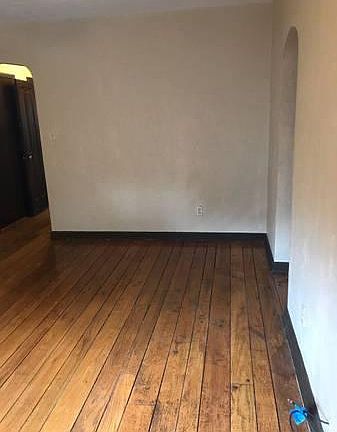 3rd image of 3366 Felicity Dr