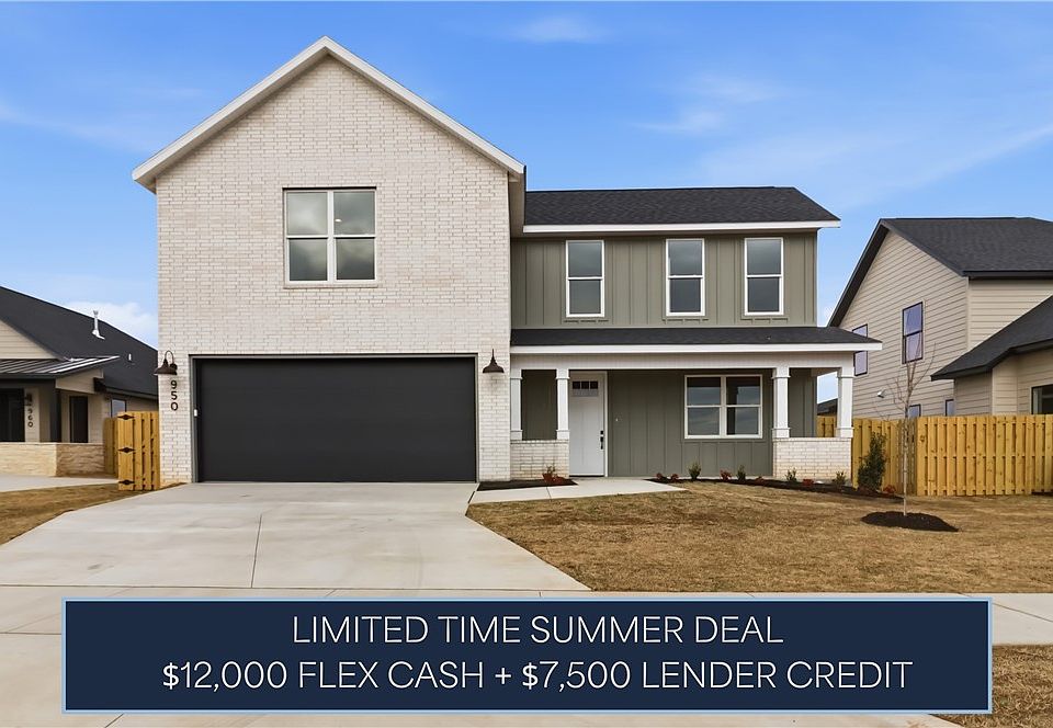 1st image of 990 Thornwood Pl