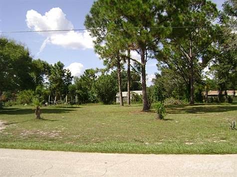 HUGE LOT ON CANAL
