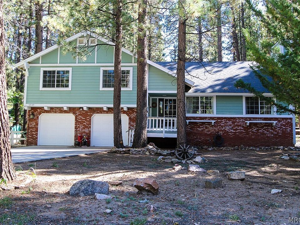 1st image of 42109 Evergreen Dr