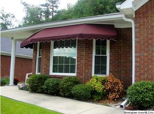 509 Cades Cove Cir, Gardendale, AL 35071