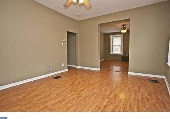 181 Dupont St — Photo 7