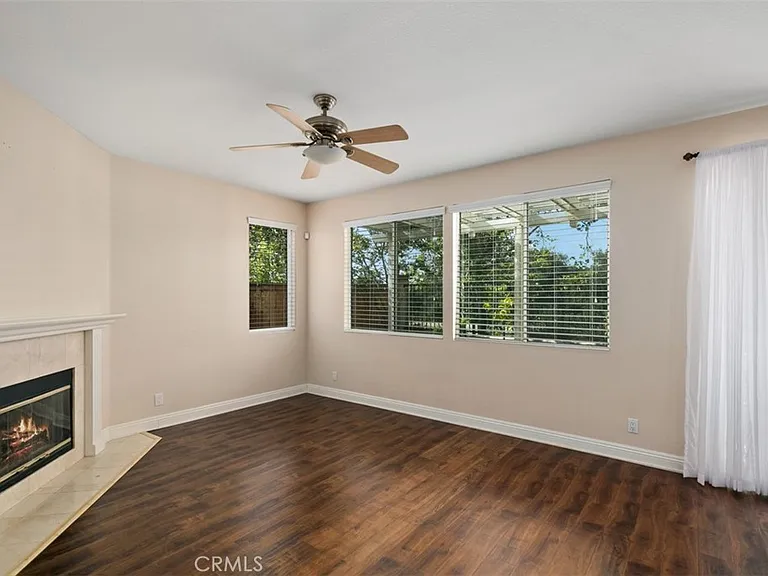 9 Acorn Rdg — Photo 26