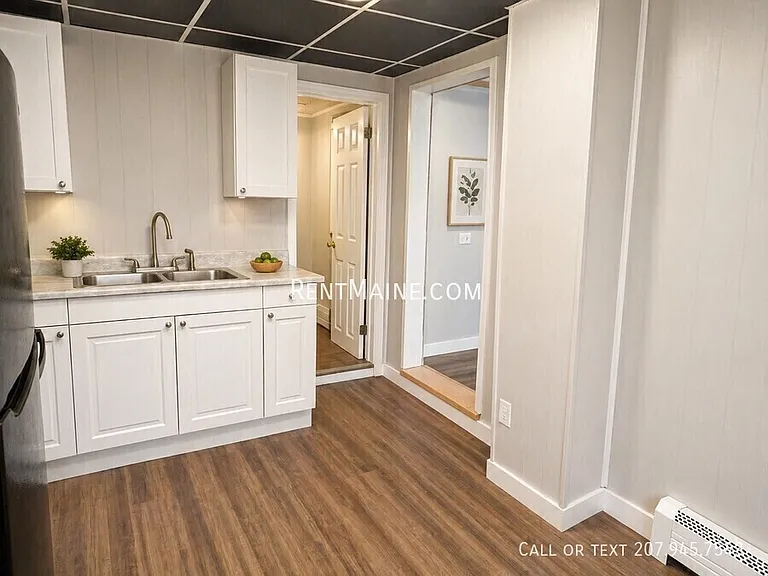 468 Union St #2 — Photo 2