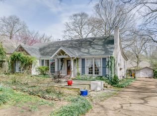 420 Colonial Rd, Memphis, TN 38117