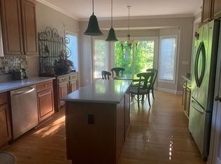 1285 Shawn Ct, Hartland, MI