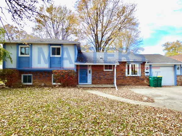 28977 Simmons Rd, Perrysburg, OH 43551