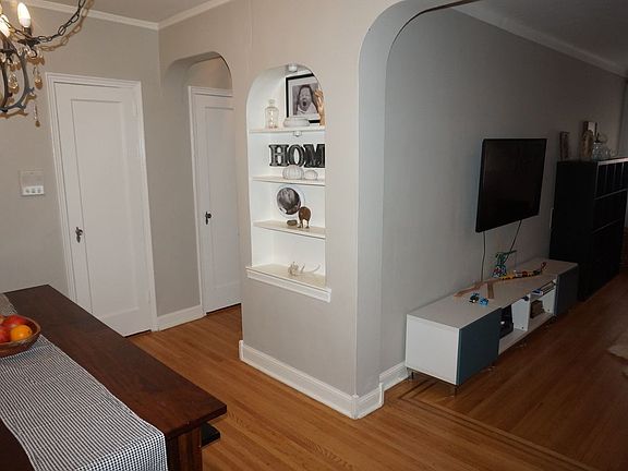 3rd image of 11811 84th Ave APT 312