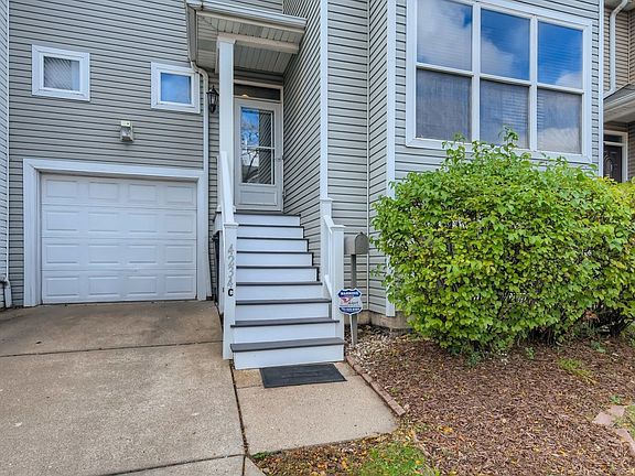2nd image of 4234 N Kolmar Ave Unit C