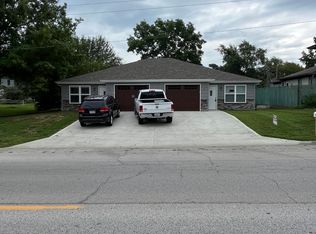 305 S Main St #B, Concordia, MO 64020