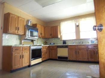 2nd image of 313 Arlington Ave