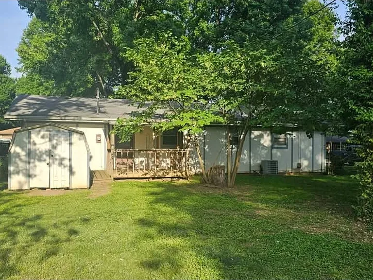 409 S Concordia Ave — Photo 15