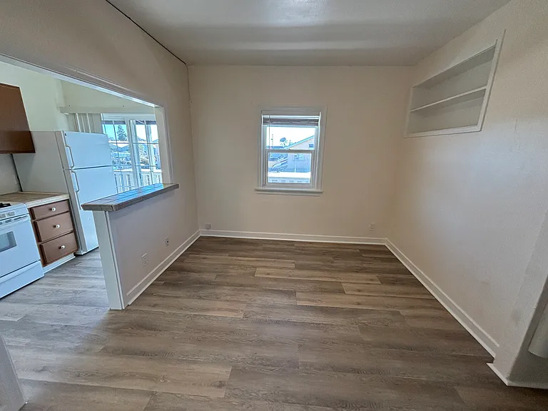 28-30 6th St #30B — Photo 12