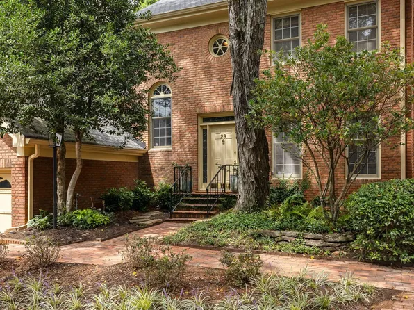 29 Ivy Sq NE, Atlanta, GA 30342