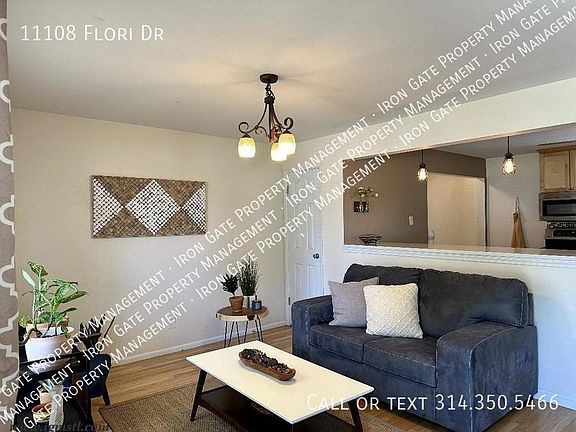 3rd image of 11108 Flori Dr