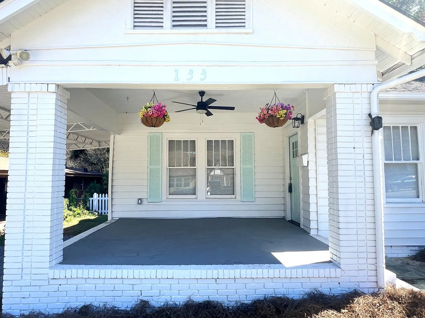 Completely Remodeled and Located Close to Downtown and Mercer — Photo 3
