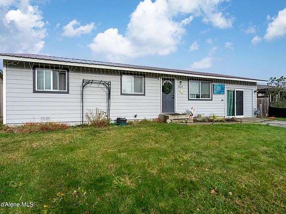 4th image of 1609 E Park Ln