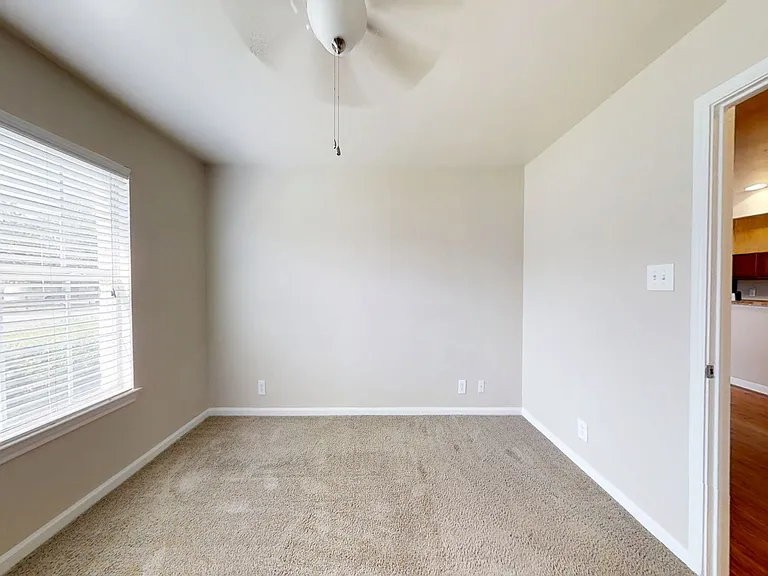 17 Ranger Creek Rd — Photo 6