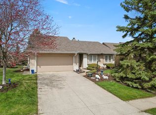 10422 Meadowridge Rd, Fort Wayne, IN 46814