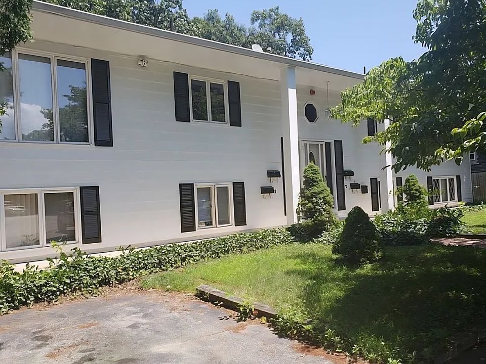 1st image of 7 Nine 11 Amana Dr