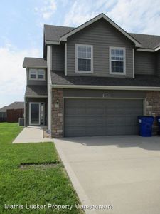 2402 Brooke Bnd, Junction City, KS, 66441