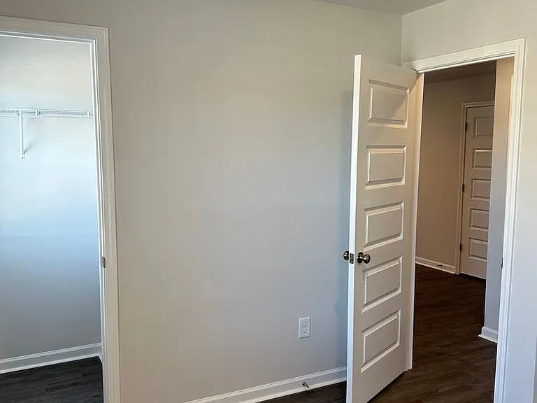 2113 Kilpatrick Ln — Photo 16